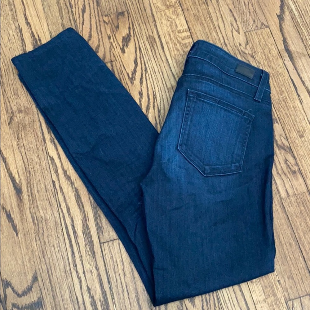 Paige Skyline Skinny Jeans size 28